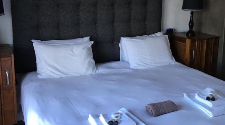 ON THE ESTUARY KNYSNA