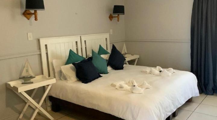 ON THE ESTUARY KNYSNA