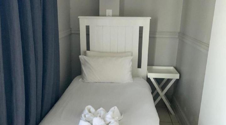 ON THE ESTUARY KNYSNA