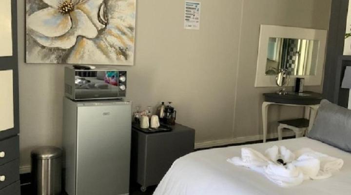 ON THE ESTUARY KNYSNA