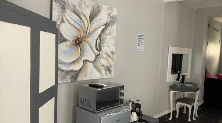 ON THE ESTUARY KNYSNA