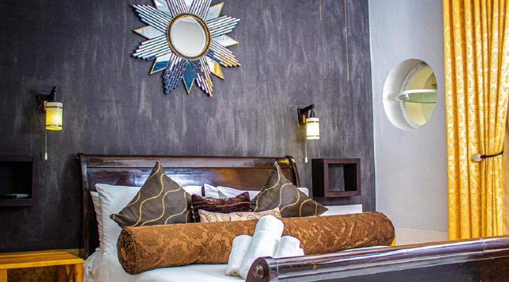 ON THE ESTUARY KNYSNA