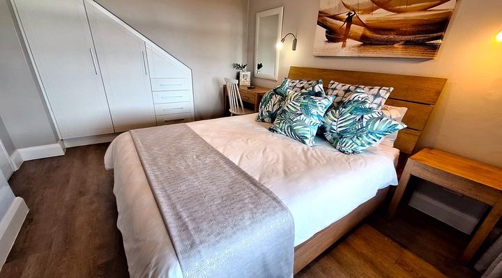 Mount Castleton: 4-Star Graded Luxury Apartment