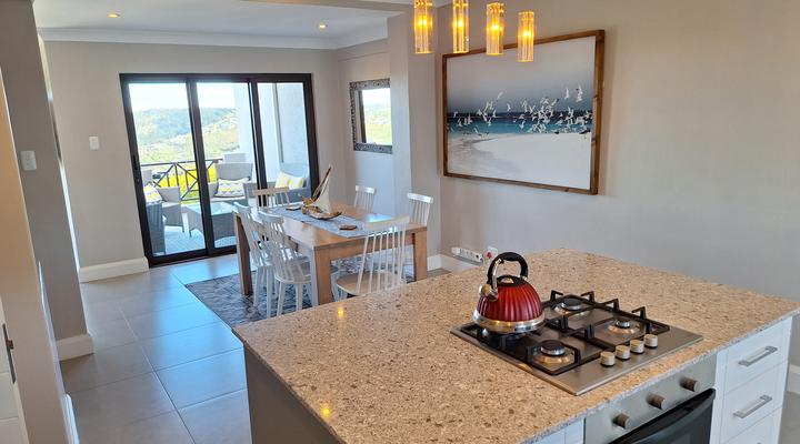 Mount Castleton: Luxurious 4-Star Graded Apartment