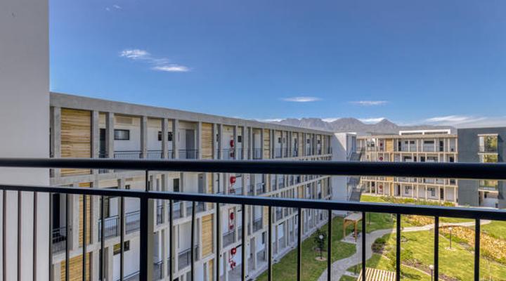 UniqueStay Paardevlei Square 2 Bedroom Apartment