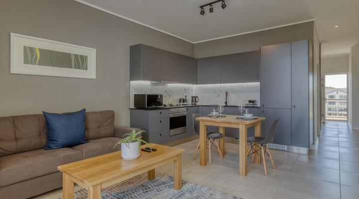 UniqueStay Paardevlei Square 2 Bedroom Apartment