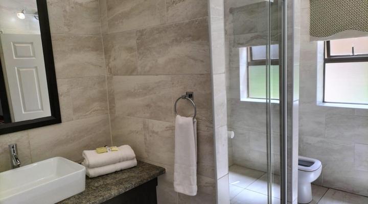 Omari Boutique Lodge