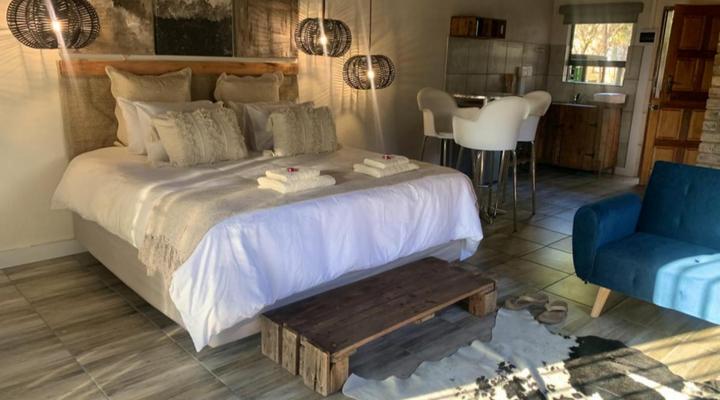 Sunset Guesthouse and Venue