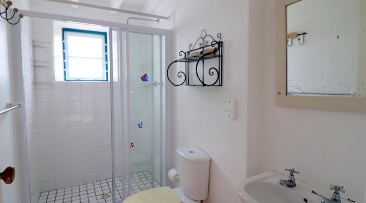 Afripoint Flat