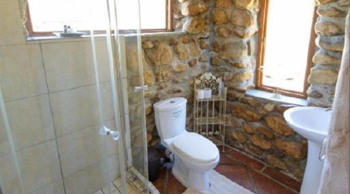 Oaksrest Vineyards Guest Farm