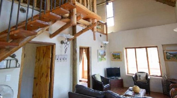 Oaksrest Vineyards Guest Farm