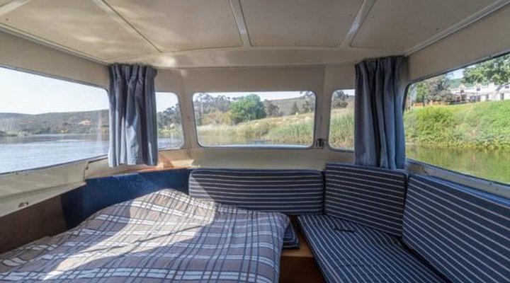 Houseboat Hire