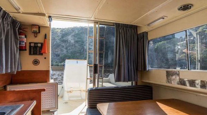 Houseboat Hire