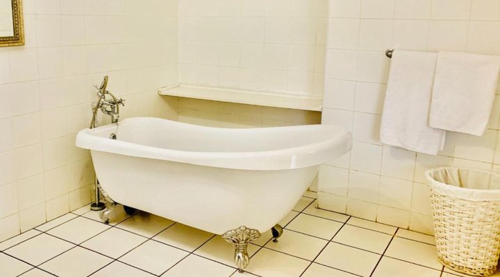 Black Olive Guest House