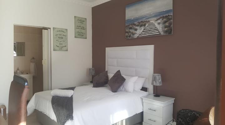 Rusticluke Guesthouse