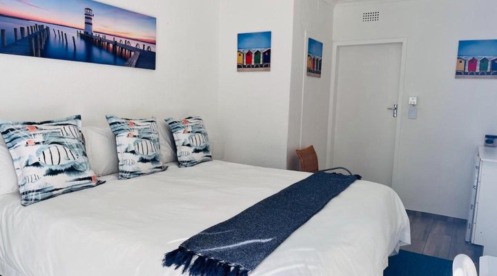  Lenox Lodge Guesthouse