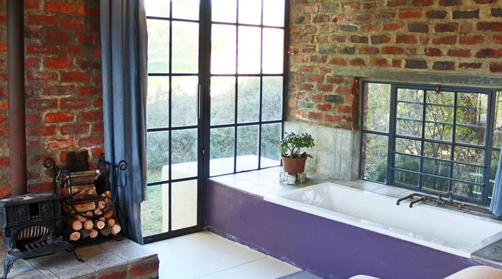 Essere Lodge Guest House