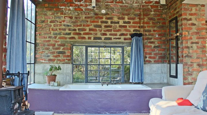 Essere Lodge Guest House