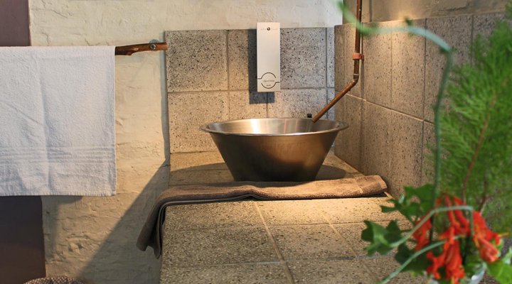 Essere Lodge Guest House