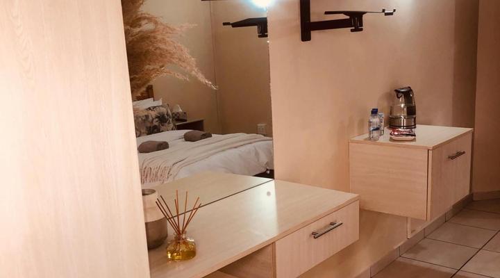 Koi Liv Inn - Bedfordview