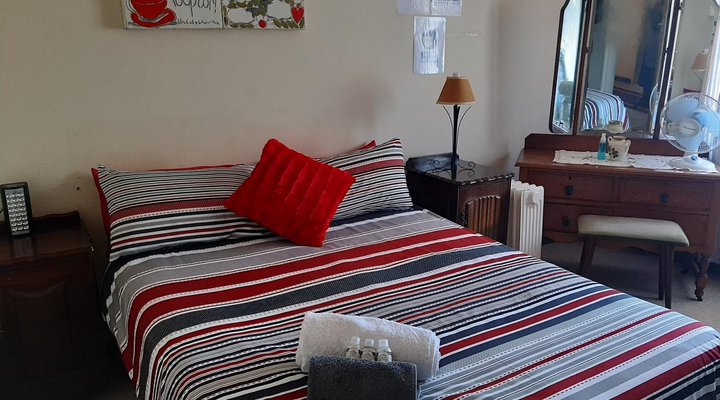 Grove Guesthouse