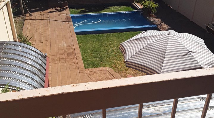 Grove Guesthouse