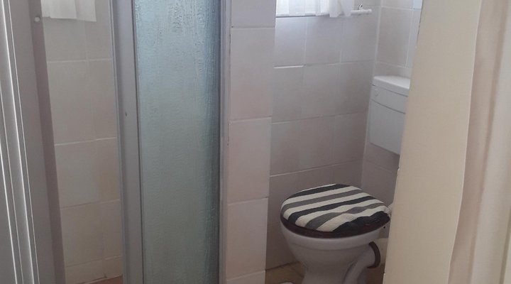 Grove Guesthouse