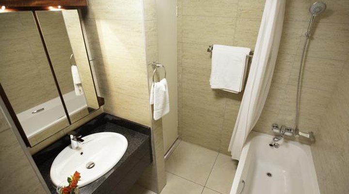 The Palace All-Suite