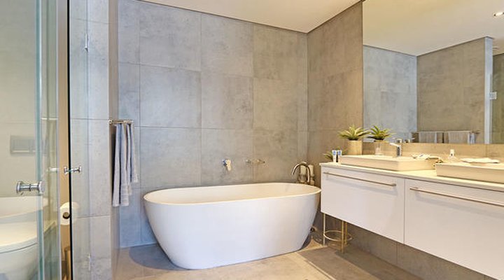 Chelsea Luxury Suites by Total Stay