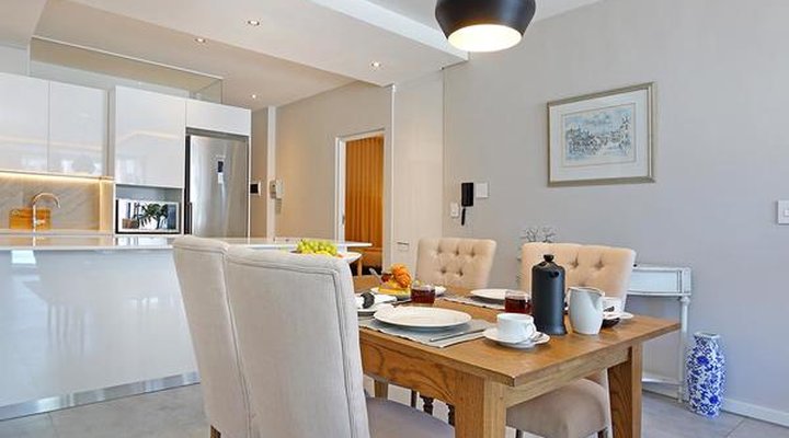 Chelsea Luxury Suites by Total Stay