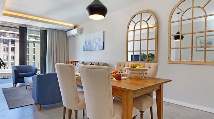 Chelsea Luxury Suites by Total Stay