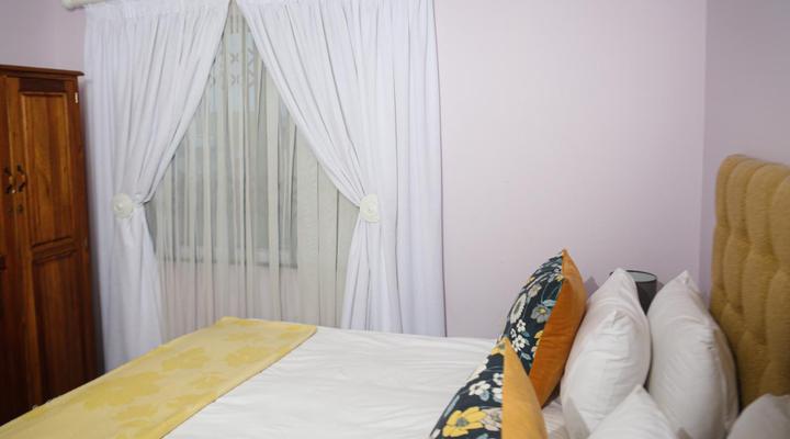 Empolweni Lounge and B&B