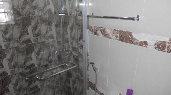 Gold Crown International Hotel