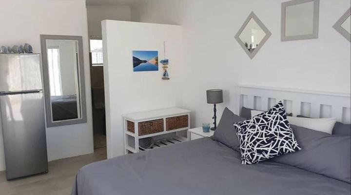 9 on Aquavista Villa