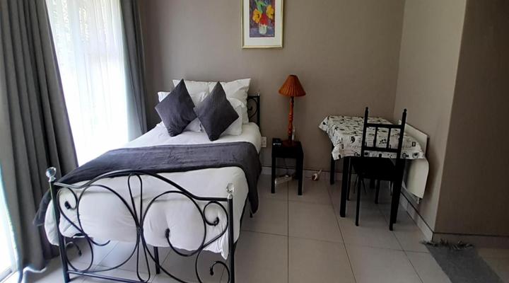 Omnabella Guest House