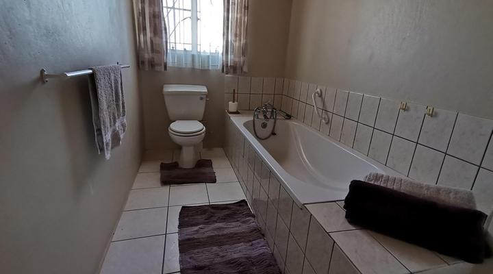 Karoo Rustigheid Gasteplaas