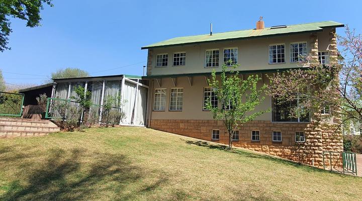 The Browns' Luxury Guest Suites