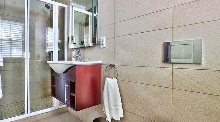 Bishopsfield Guest House