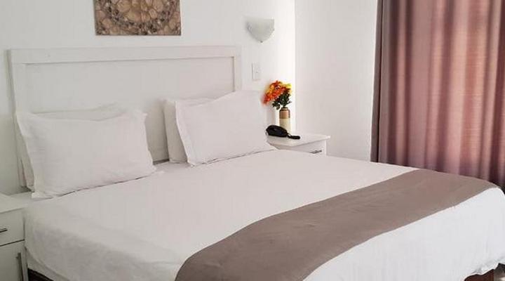 The Royal Ushaka Hotel - Durban North