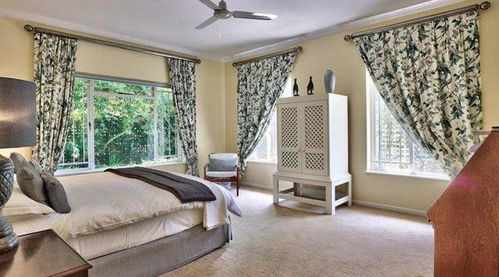 Bishopsfield Guest House