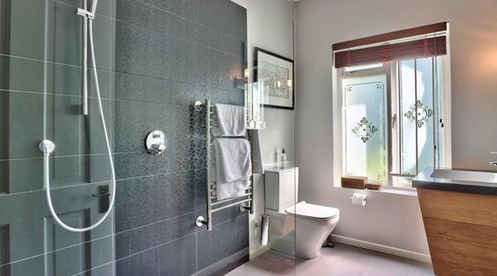 Bishopsfield Guest House