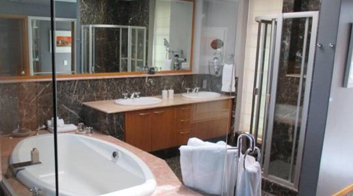 Place On The Bay