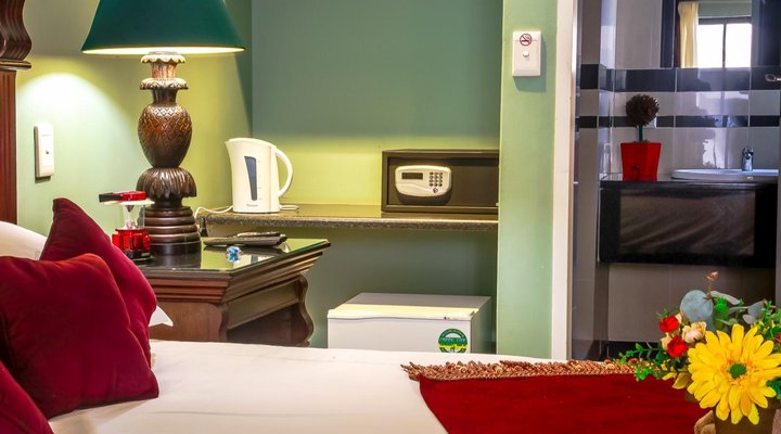 Caesars Guesthouse