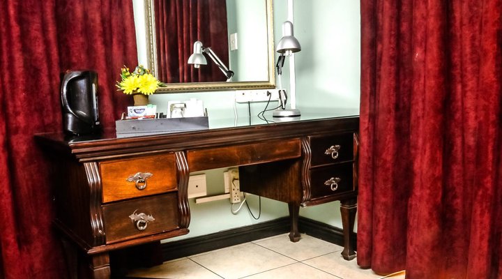 Caesars Guesthouse
