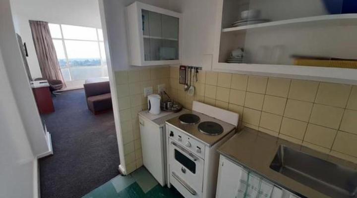 Vistaero Apartments - By Live-Easy