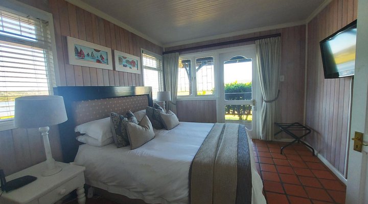 Knysna River Club