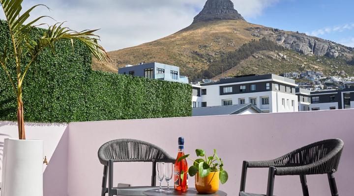 Pineapple House - Boutique Hotel