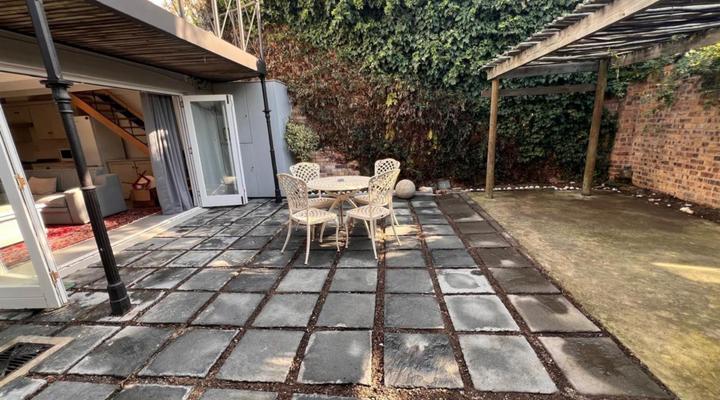 107 Dorpstraat Boutique Hotel