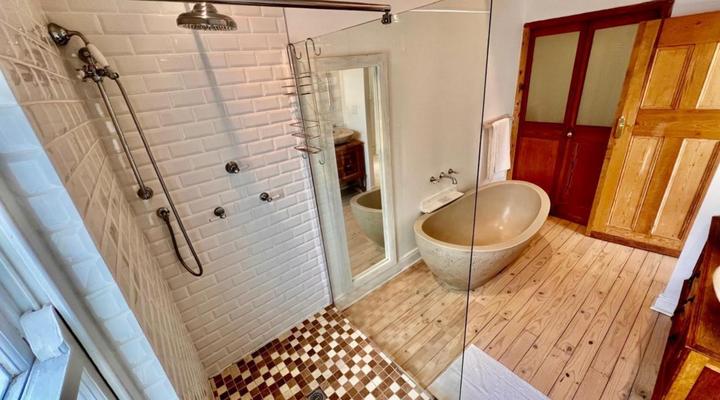 107 Dorpstraat Boutique Hotel