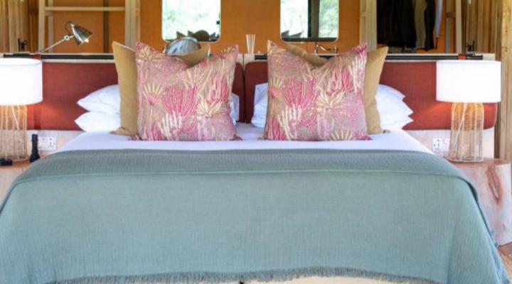 Serengeti Acacia Bliss Luxury Tented Camp